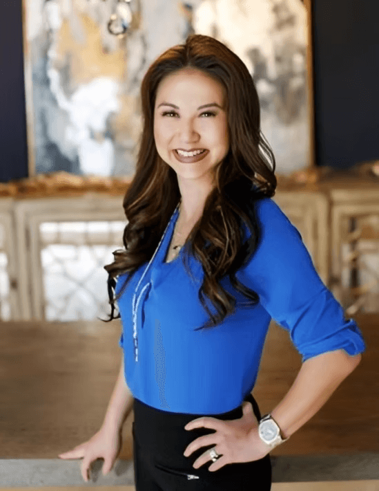 Dr. Suzanne Thai